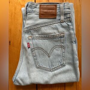 Levi's Ribcage Straight